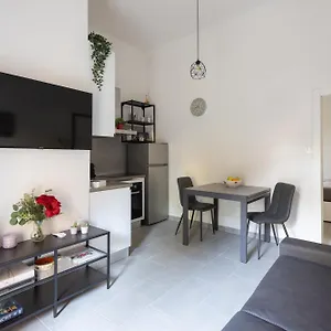 https://apt-bentivogli-66.emilia-romagnahotels.net