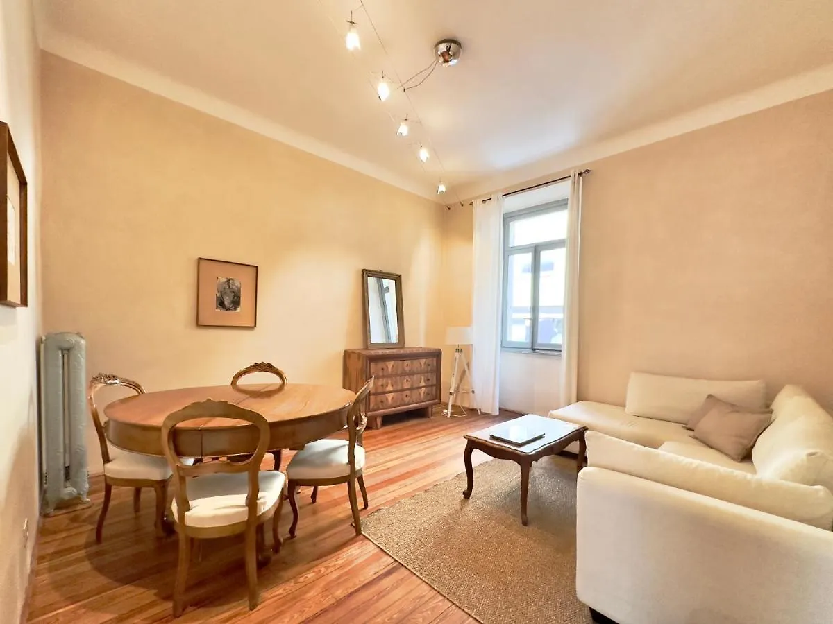 Daire Suite Cavour By Icasamia It Varese İtalya