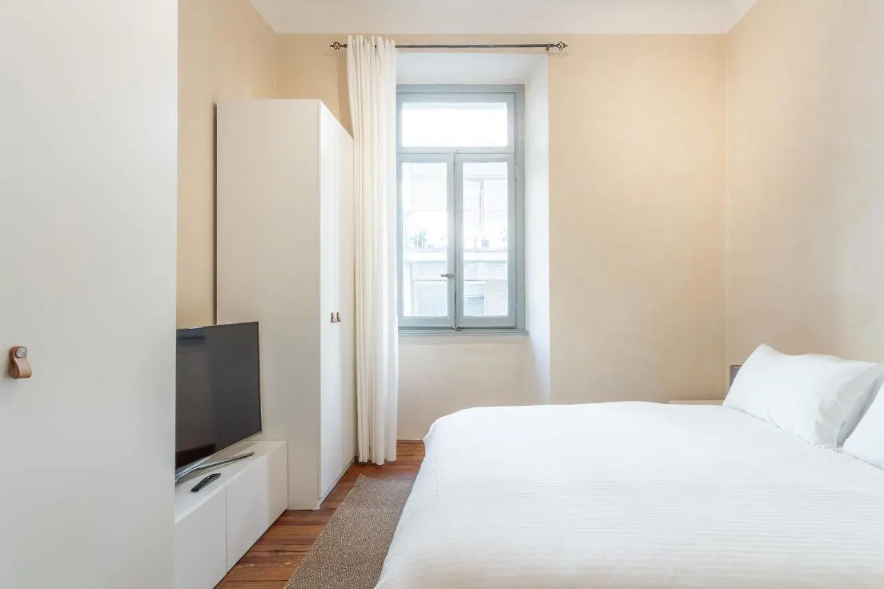 Apartment Suite Cavour By Icasamia It Varese